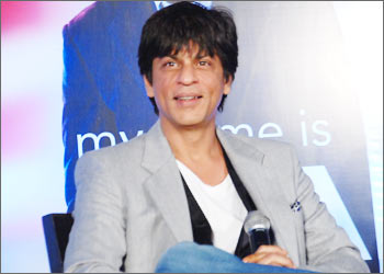 Otra pelicula de SRK...!!! =D 27-08shahrukh-khan
